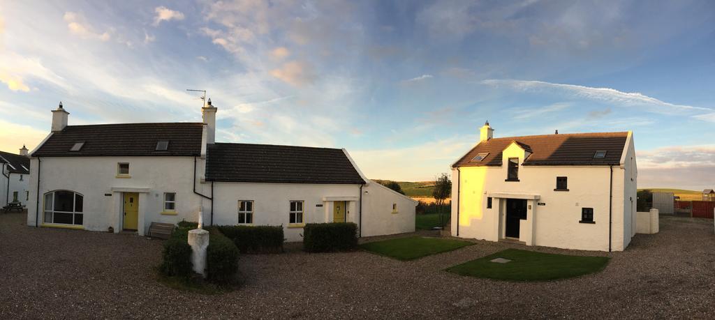 Ballylinny Holiday Cottages Bushmills Bagian luar foto