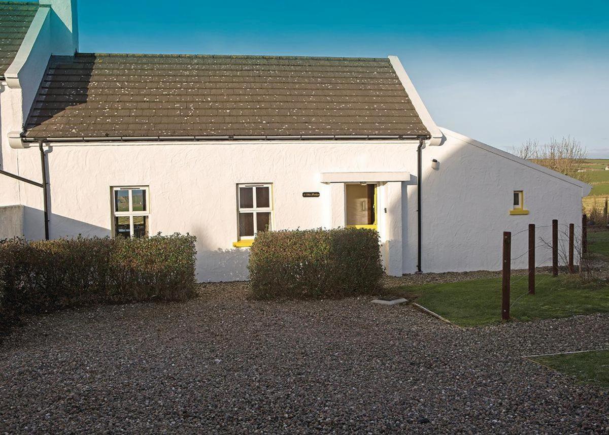 Ballylinny Holiday Cottages Bushmills Bagian luar foto
