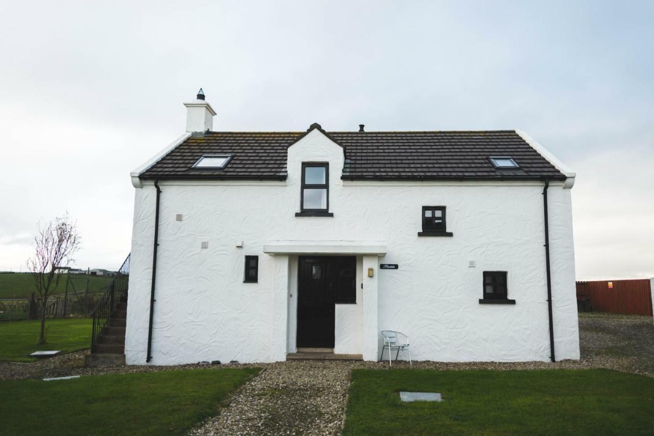 Ballylinny Holiday Cottages Bushmills Bagian luar foto